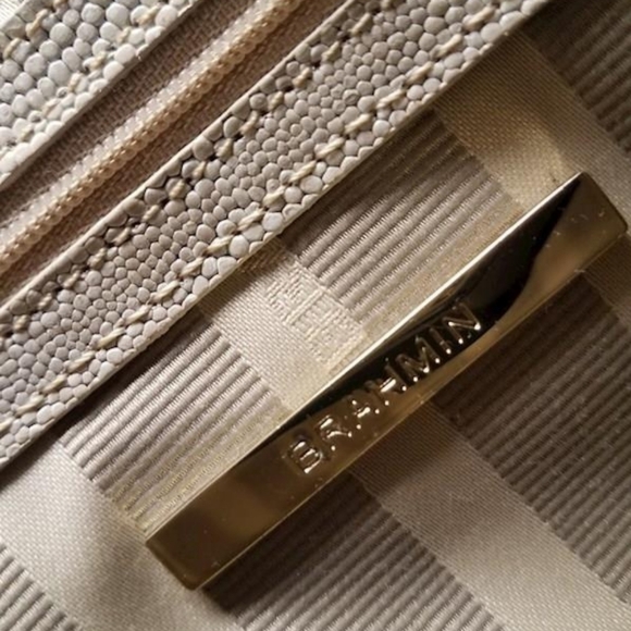 Brahmin Purse - Picture 7 of 12